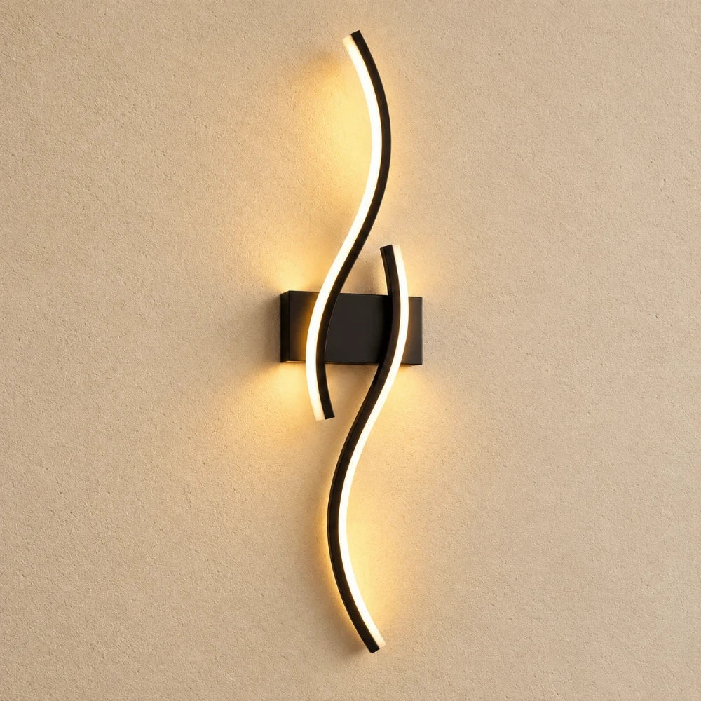 Calia LED Wall Light